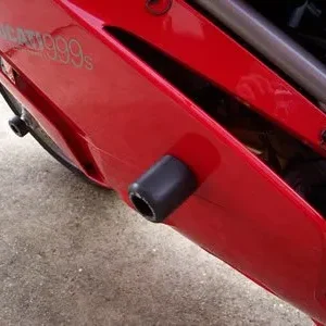 749/999 to 04 BLack R&G Crash Protectors