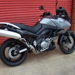 DL1000 VSTROM 06+ BLack Crash Protector