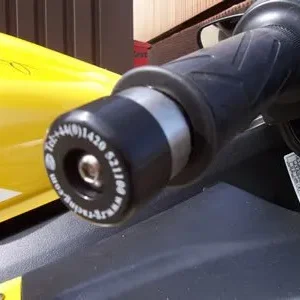 R6 99-02 Black Bar End Protectors