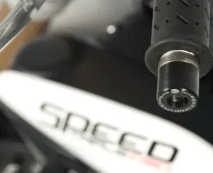 955i Dayona 00-05 Black Bar End Protectors